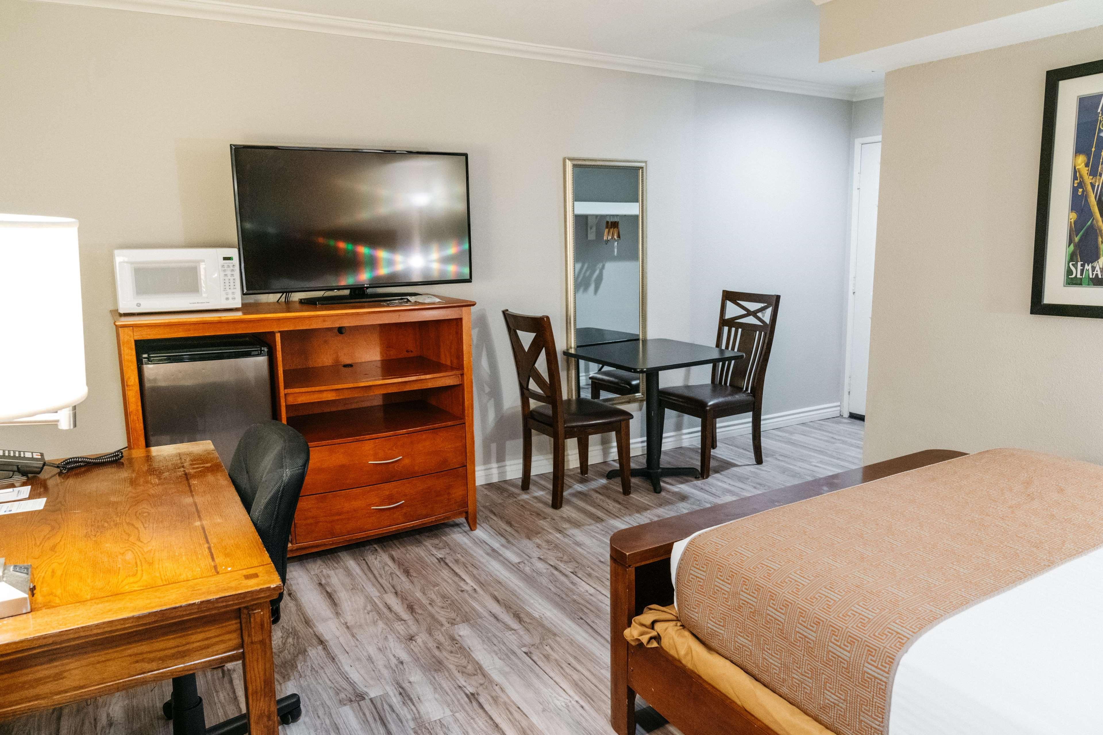 Best Western Palm Garden Inn Westminster Esterno foto