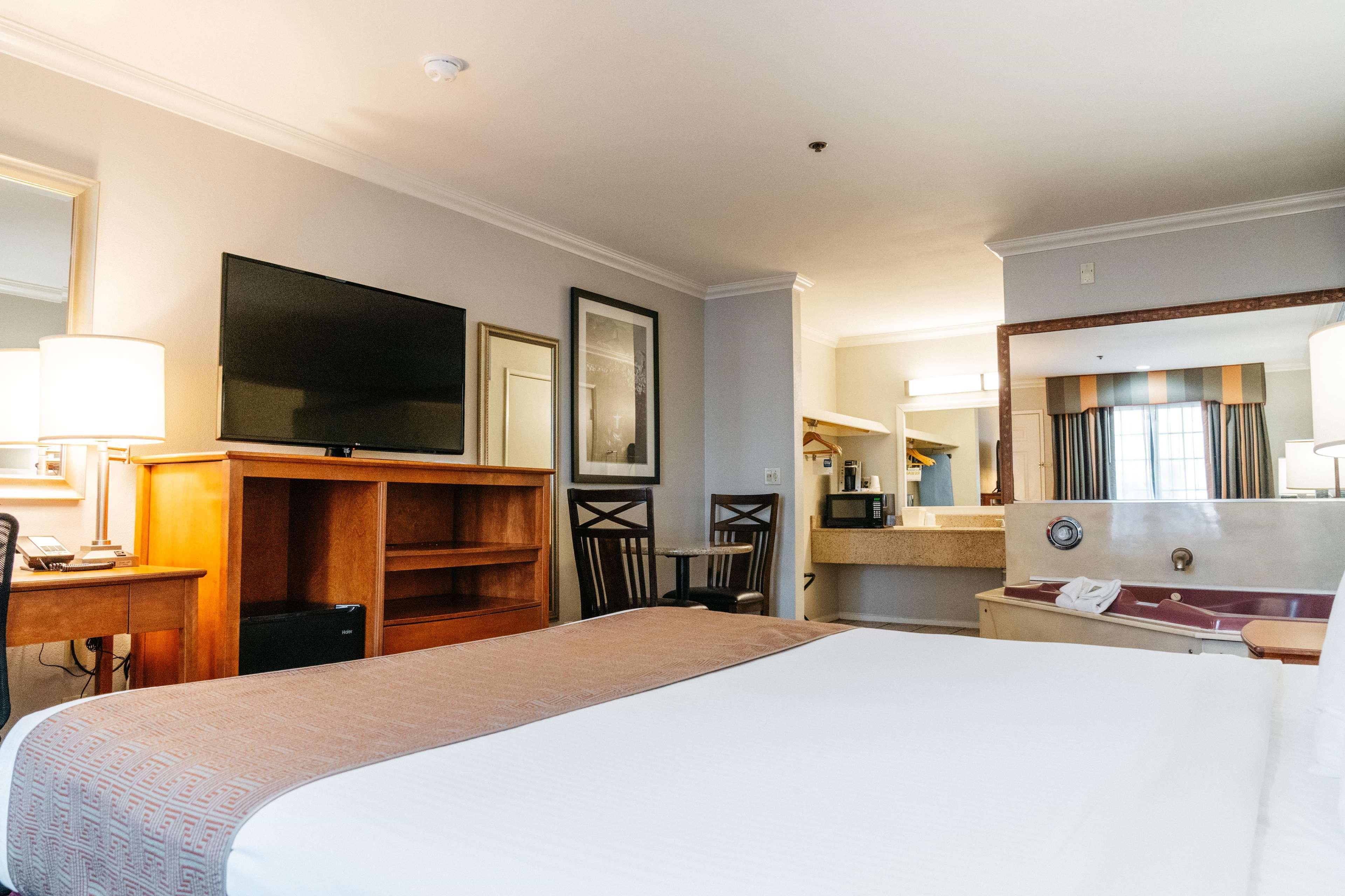 Best Western Palm Garden Inn Westminster Esterno foto